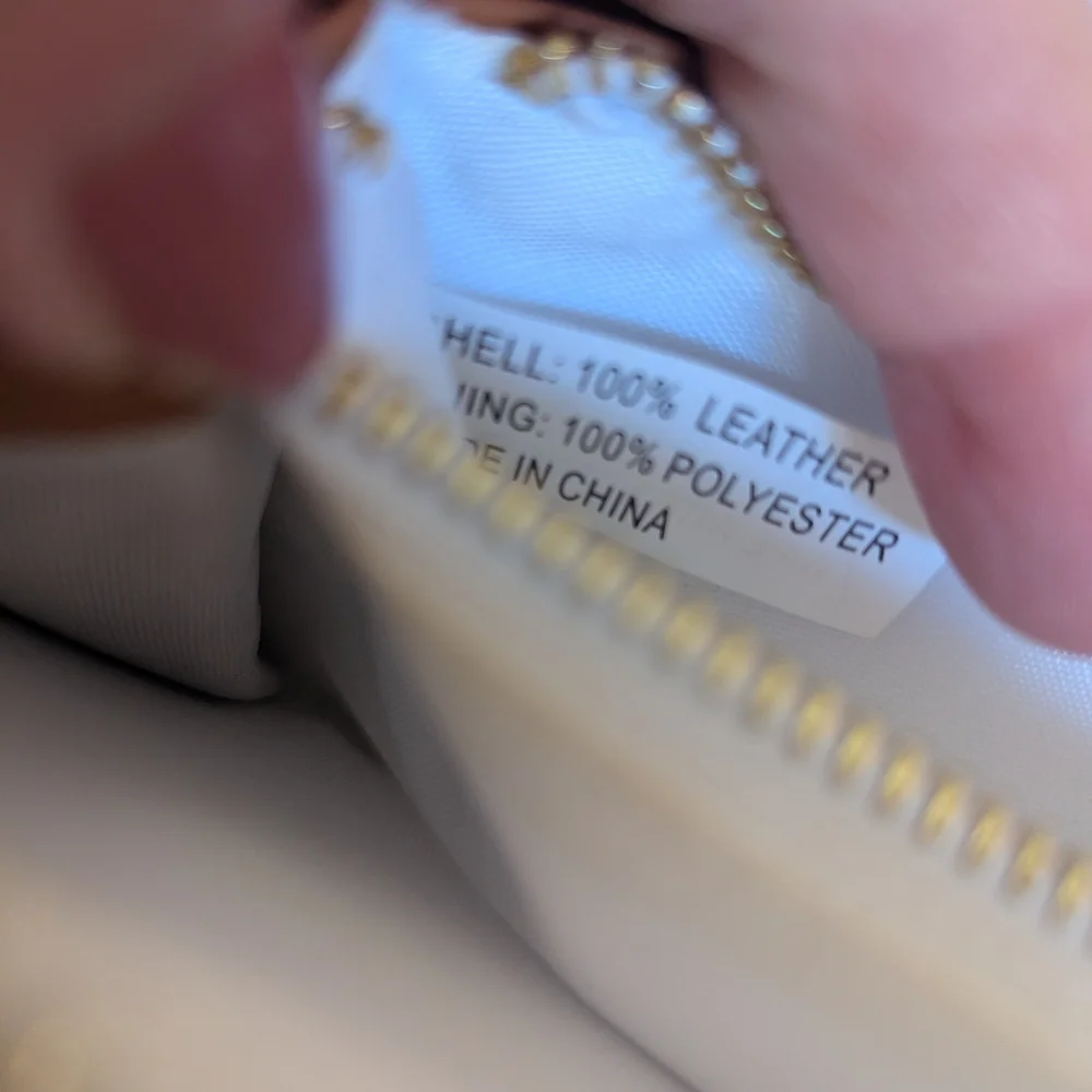 Joy & Iman Cream Pebble Leather Wallet/Clutch W Gold Accents. Many Card Slots.